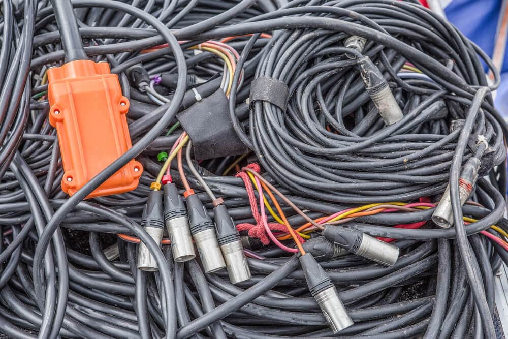 Messy bundles of xlr cables