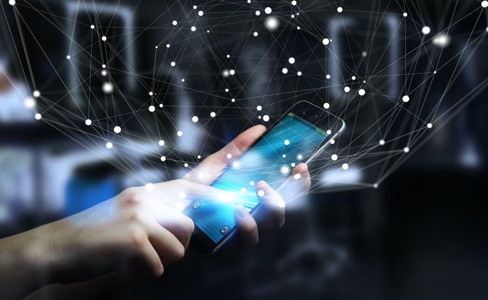 Cell phone with connected visualization